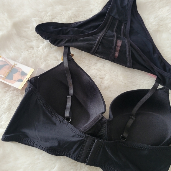 ❤️JUICY COUTURE BRAND NEW PUSH UP BRA AND THONG SET SIZE 36C/L - Picture 6 of 9